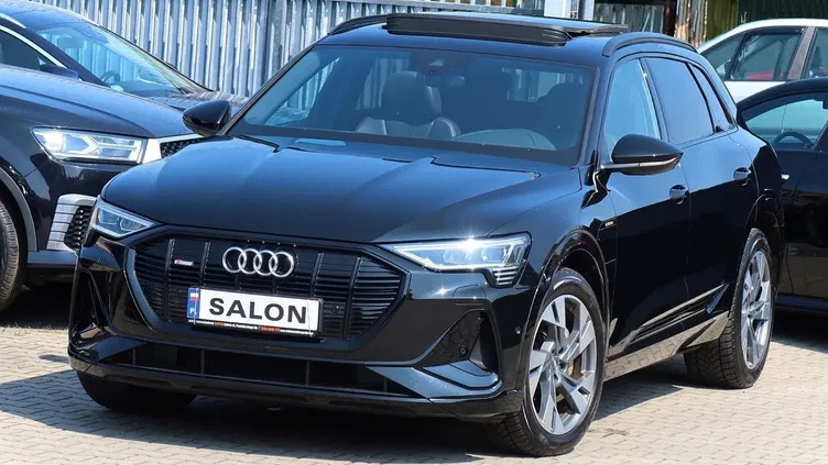 śląskie Audi e-tron cena 199260 przebieg: 97000, rok produkcji 2019 z Krynki